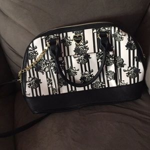 Black and white Betsey Johnson bag